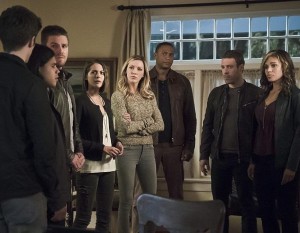 Arrow 4x08 photos groupe