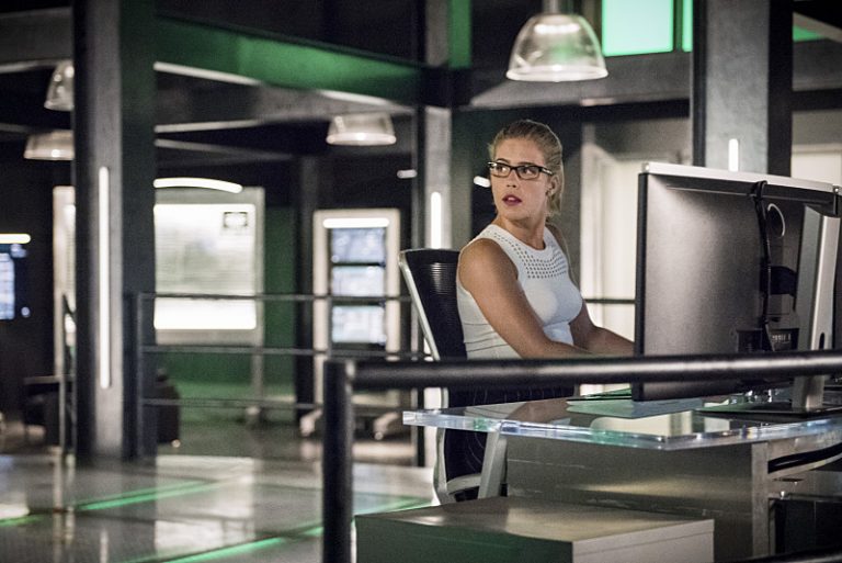 arrow-5x04-felicity