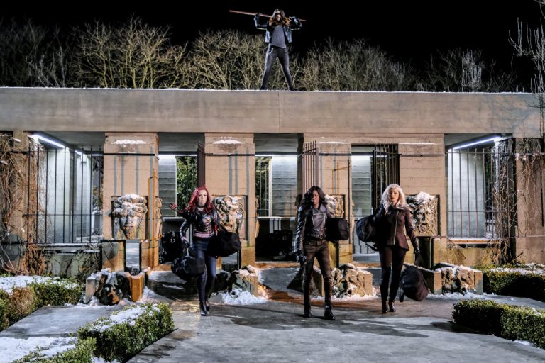 Arrow -- "The Sin-Eater" -- Image AR514b_0083b.jpg -- Pictured (Top): Juliana Harkavy as Tina Boland/Dinah. Bottom (L-R): Amy Gumenick as Carrie Cutter/Cupid, Rutina Wesley as Liza Warner, and Kelly Hu as China White -- Photo: Robert Falconer/The CW -- é 2017 The CW Network, LLC. All Rights Reserved.